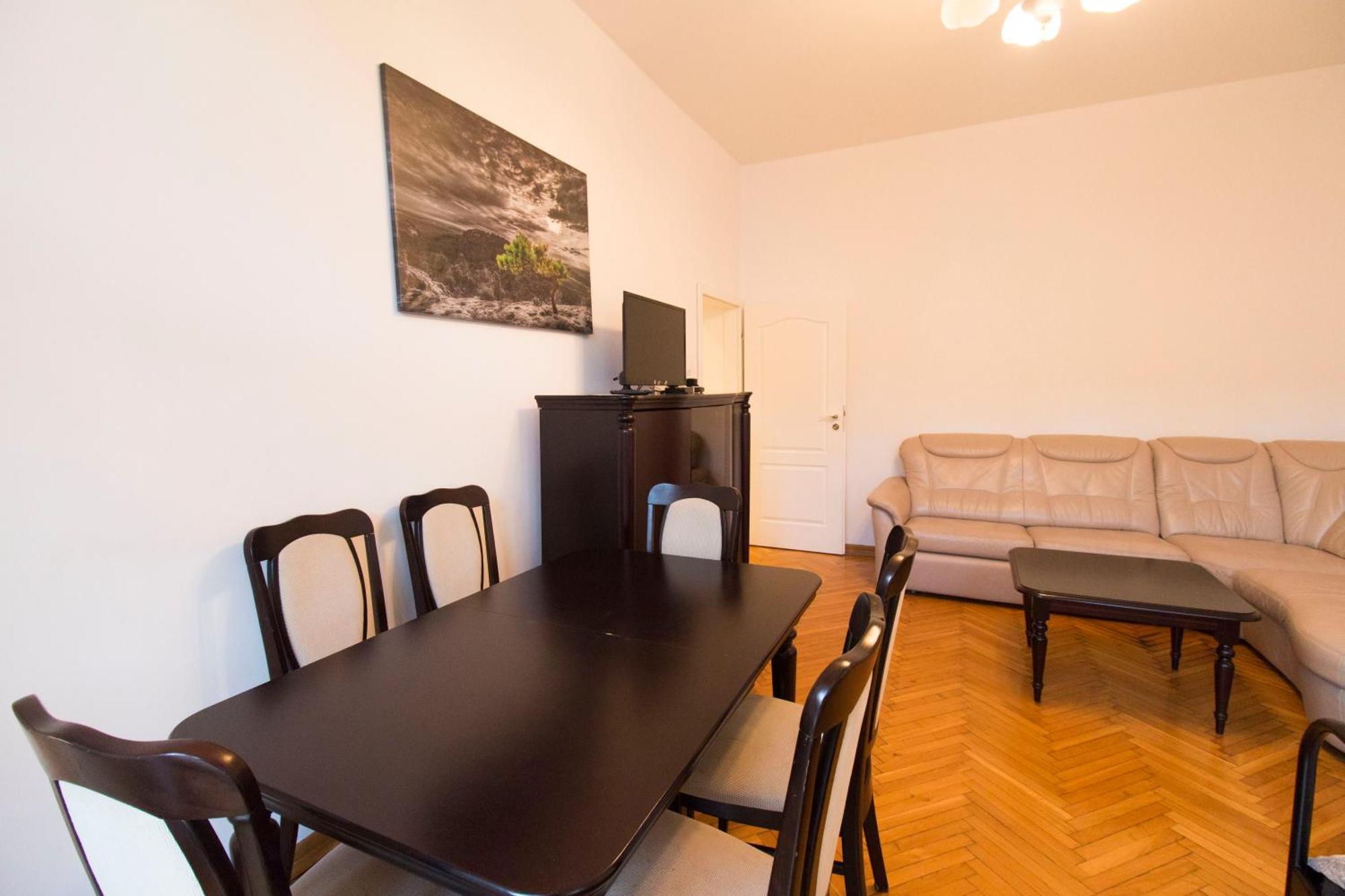 Happyestate Ul Rynek Old Town Apartment วรอตซวาฟ ภายนอก รูปภาพ