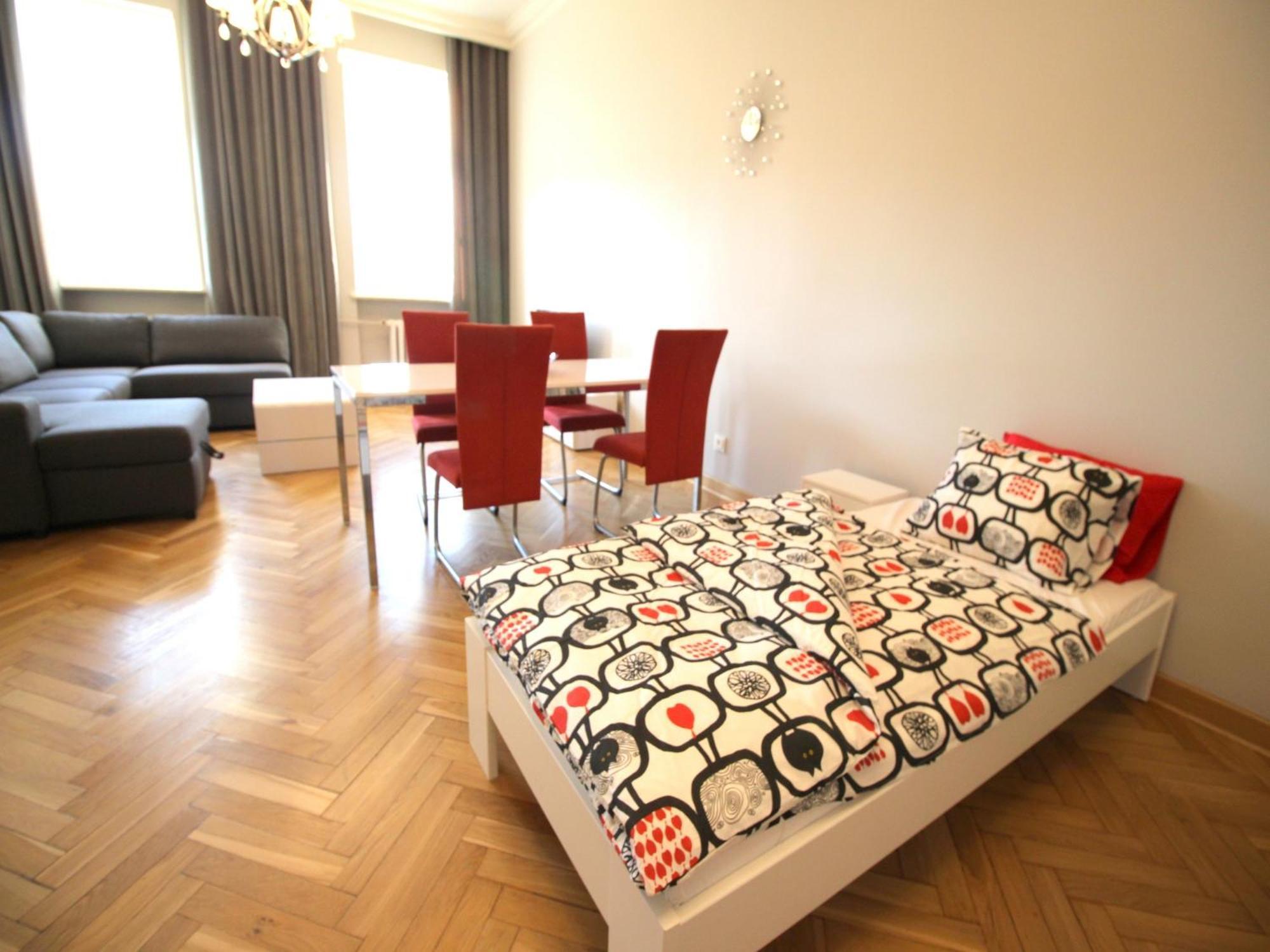 Happyestate Ul Rynek Old Town Apartment วรอตซวาฟ ภายนอก รูปภาพ
